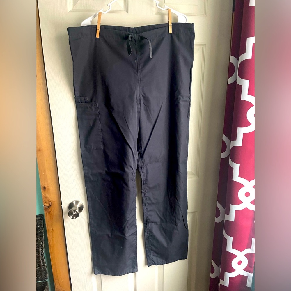 Scrub pants